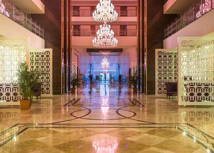 Готель Sun Star 5*