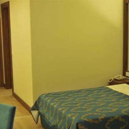 Sun Star Hotel